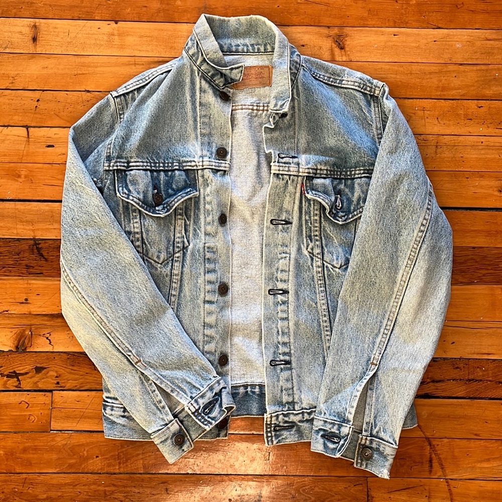 Vintage Levi’s denim jacket